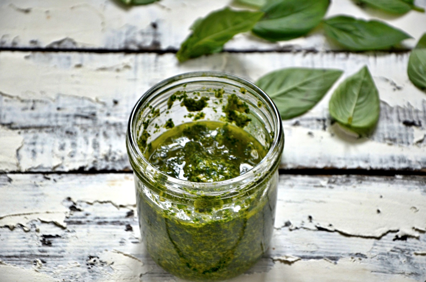 PESTO ΒΑΣΙΛΙΚΟΥ